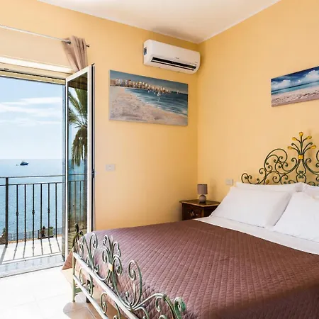 Balu Terrace On The Bay By Sicily Escape