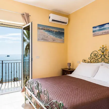 Balu Terrace On The Bay By Sicily Escape * Giardini Naxos